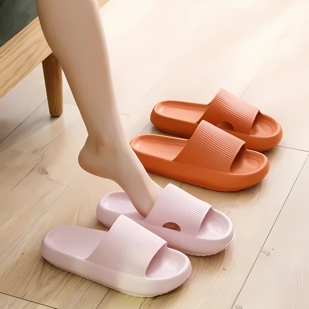 Happy™ ComfySlippers 1+1 GRATUIT: Antidérapant Pantoufles Super Doux Et Confortable